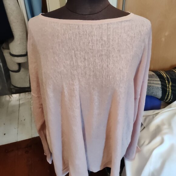 Eileen Fisher 70% Linen Top Sweater Blouse Shirt Pale Pink Boat Neck - Picture 1 of 10